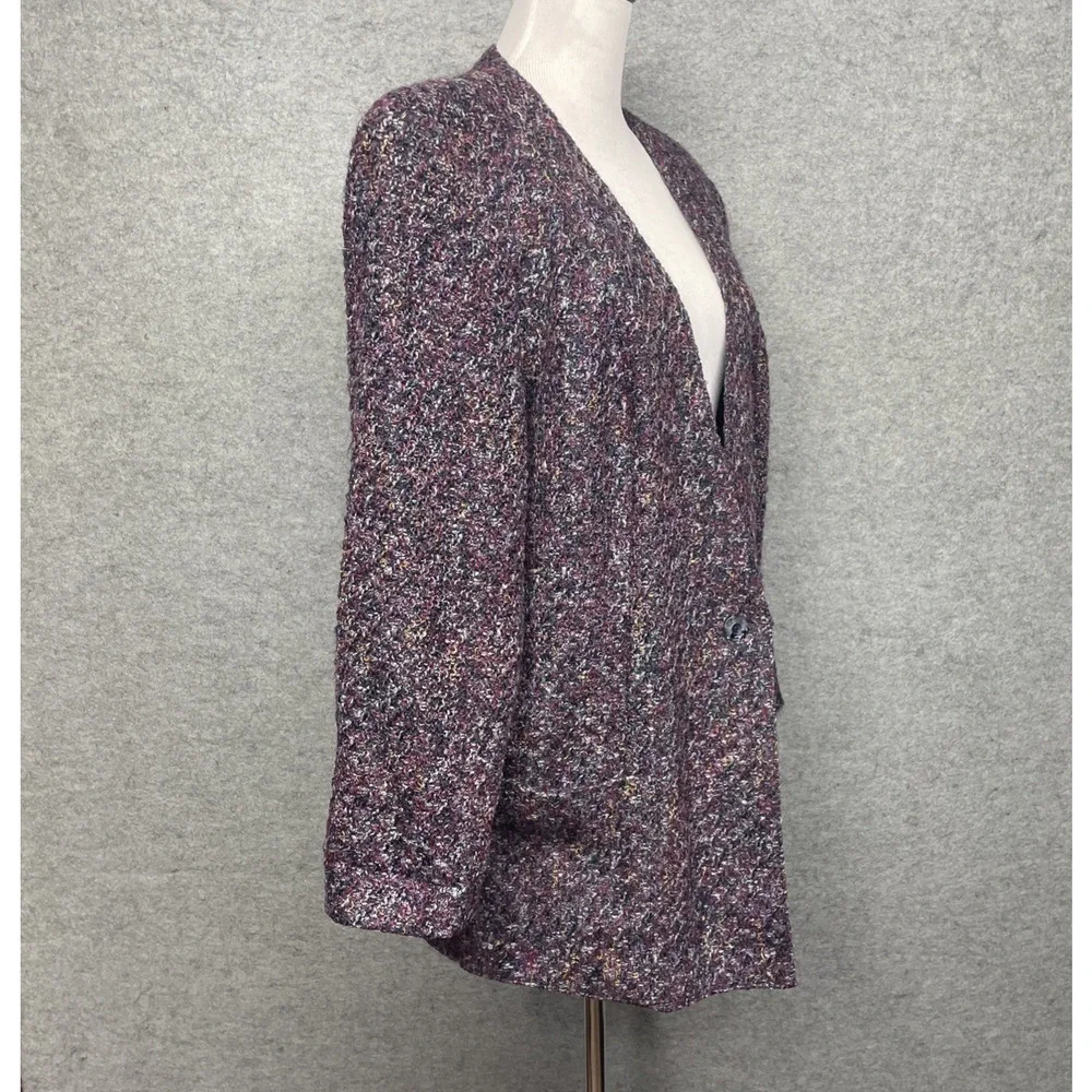 W.L.B.W. vtg women